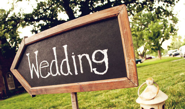 Wedding This Way Sign